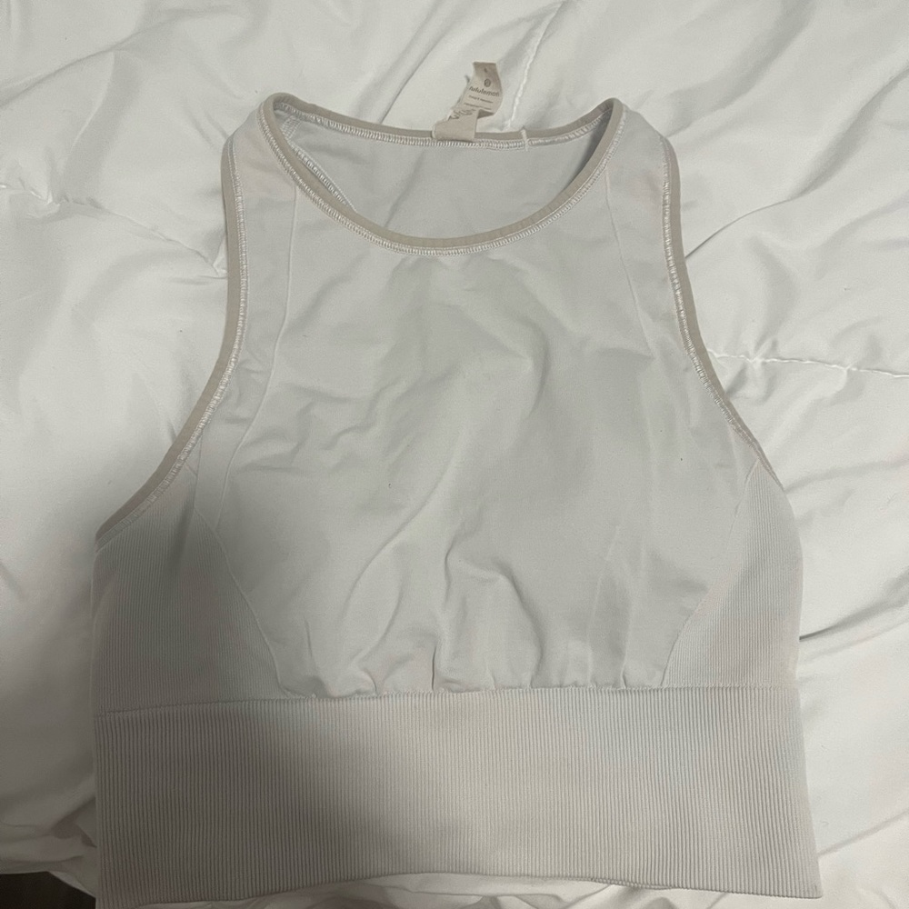 lululemon sports bra